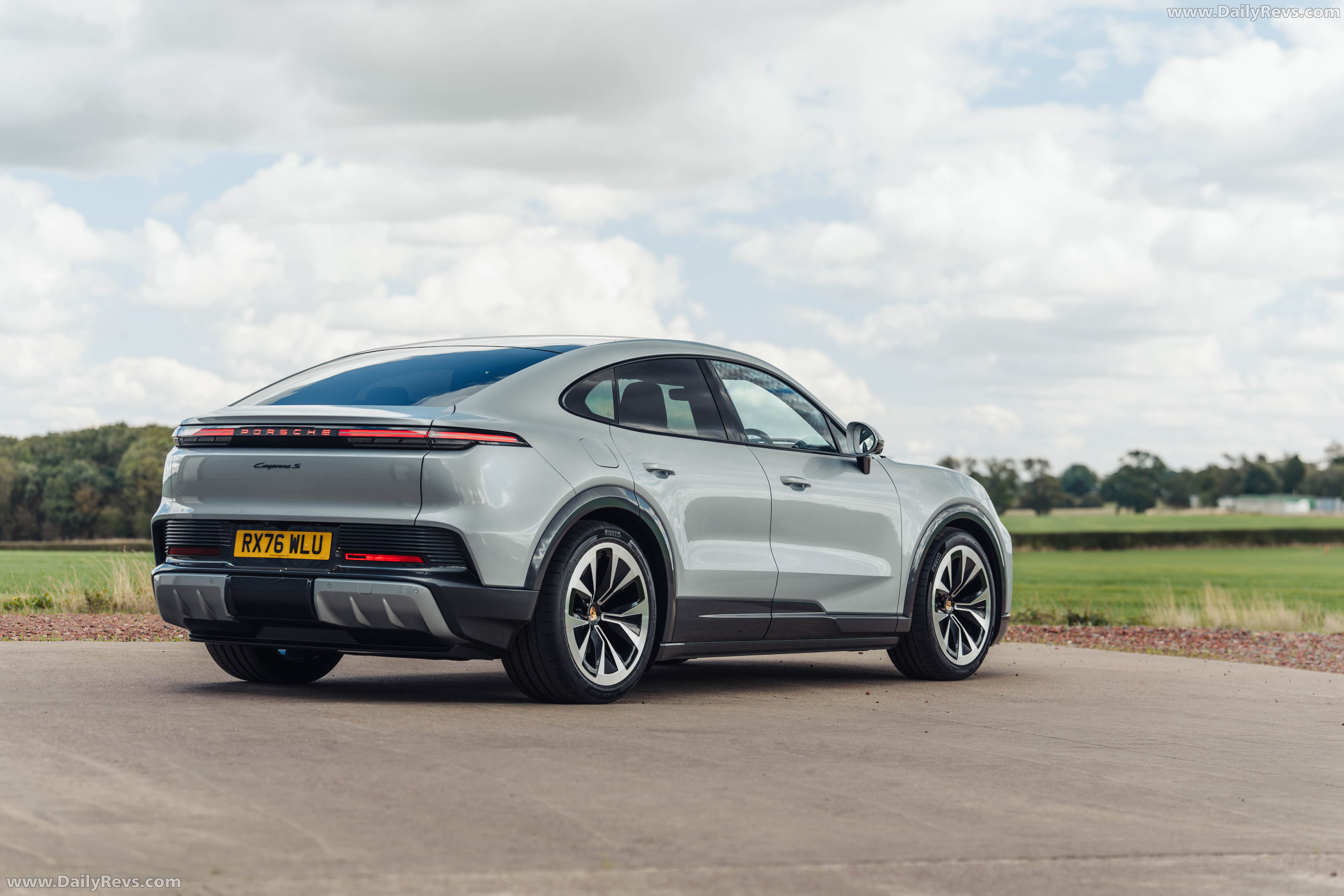 2027 Porsche Cayenne S Coupe Electric E4 UK Version Rear View