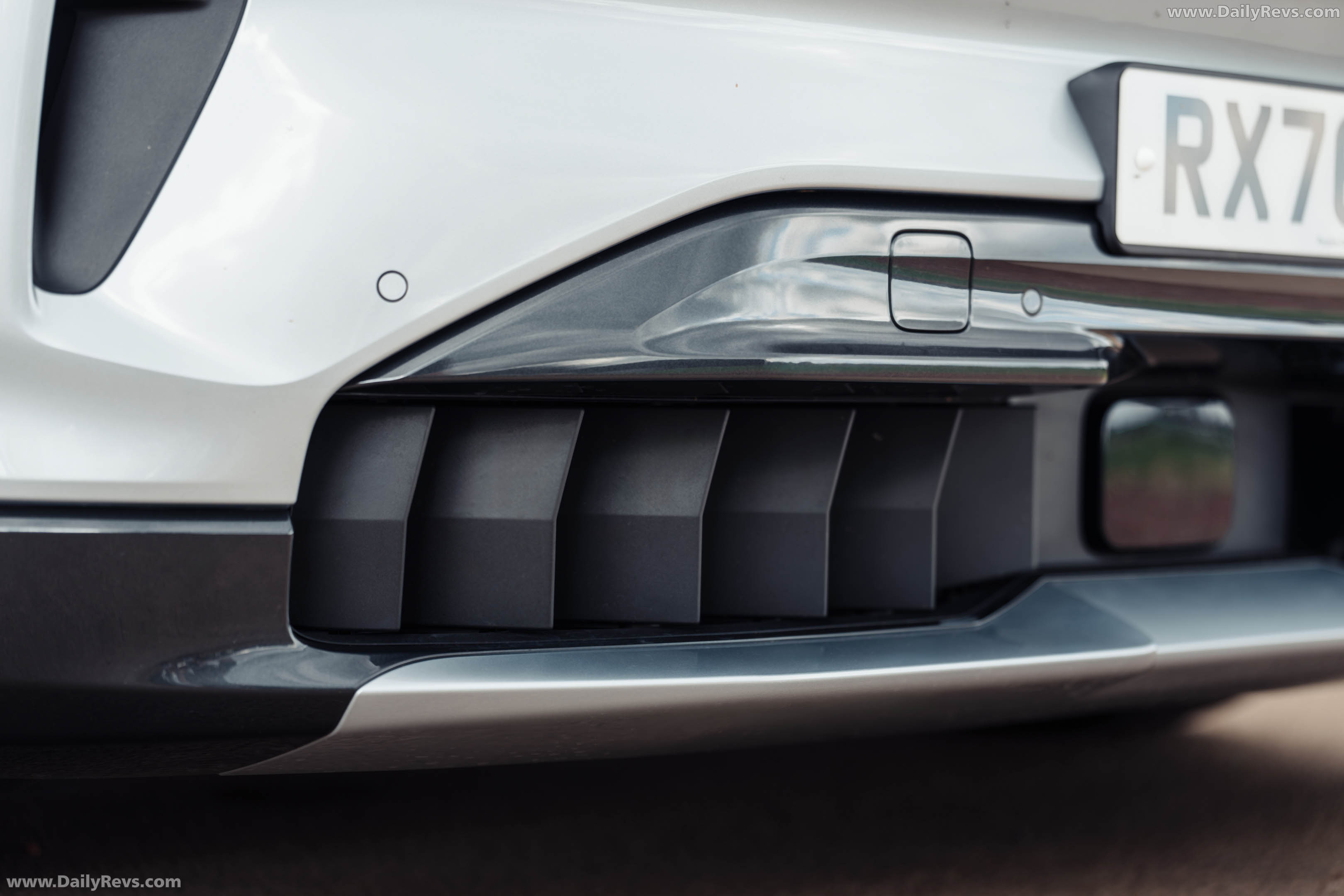 2027 Porsche Cayenne S Coupe Electric E4 UK Version Exterior