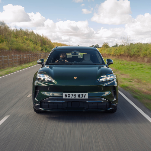 2027 Porsche Cayenne S Electric E4 UK Version Front View