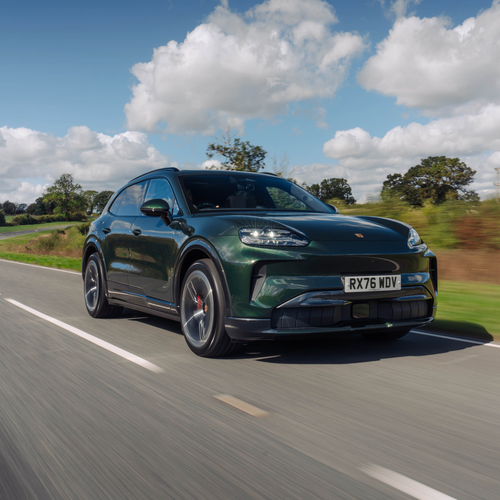 2027 Porsche Cayenne S Electric E4 UK Version Front View