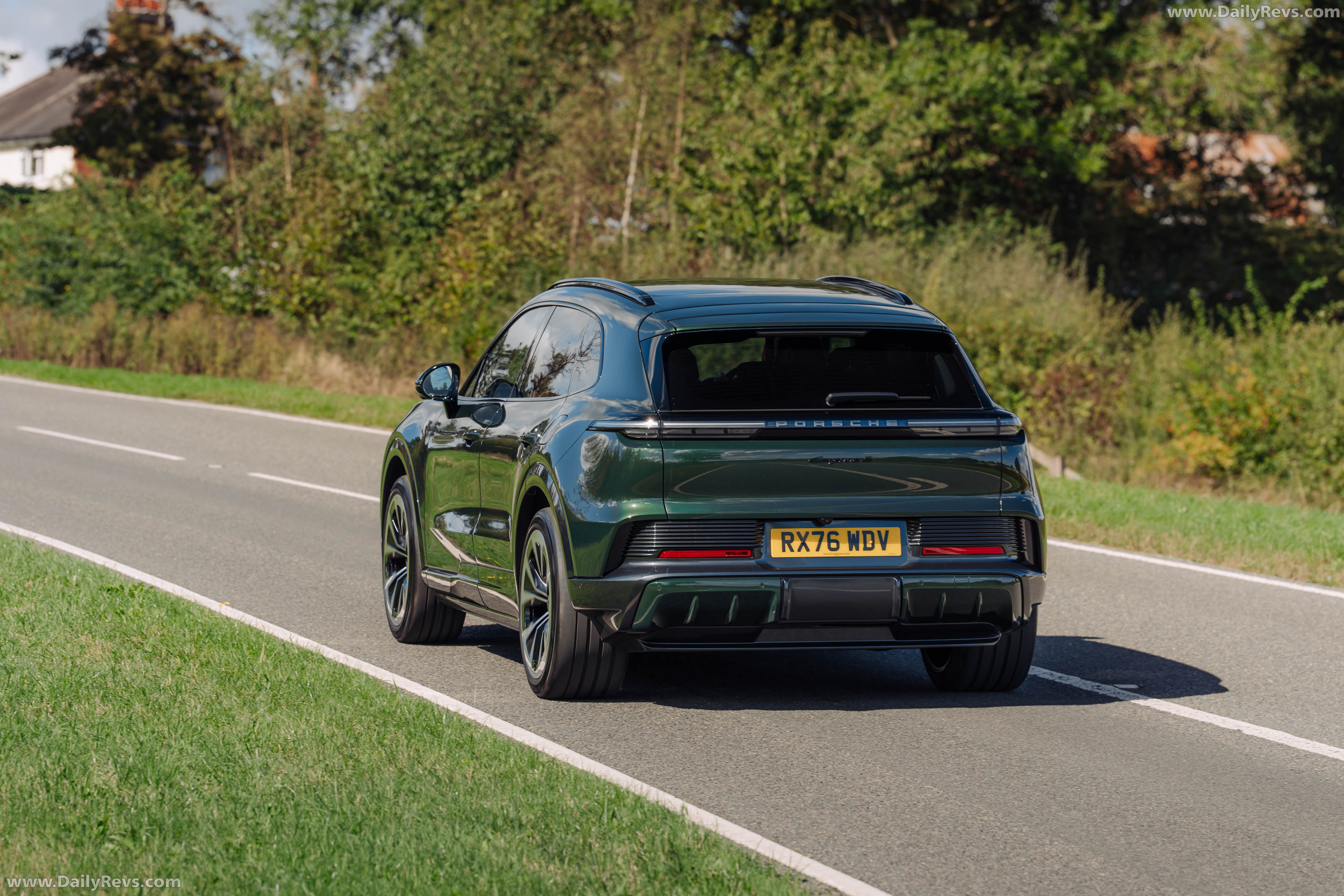 2027 Porsche Cayenne S Electric E4 UK Version Rear View