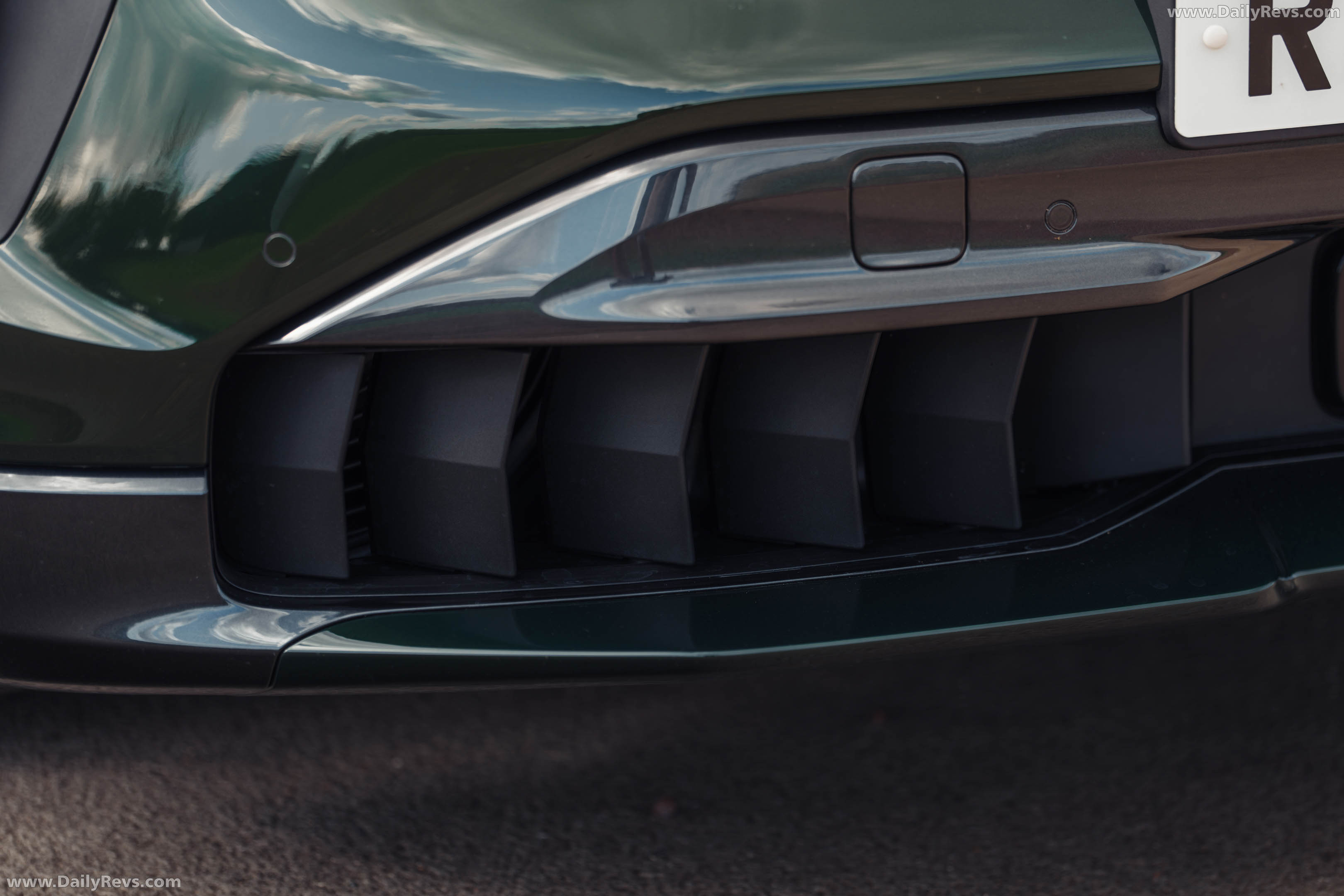 2027 Porsche Cayenne S Electric E4 UK Version Exterior