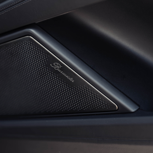 2027 Porsche Cayenne S Electric E4 UK Version Interior