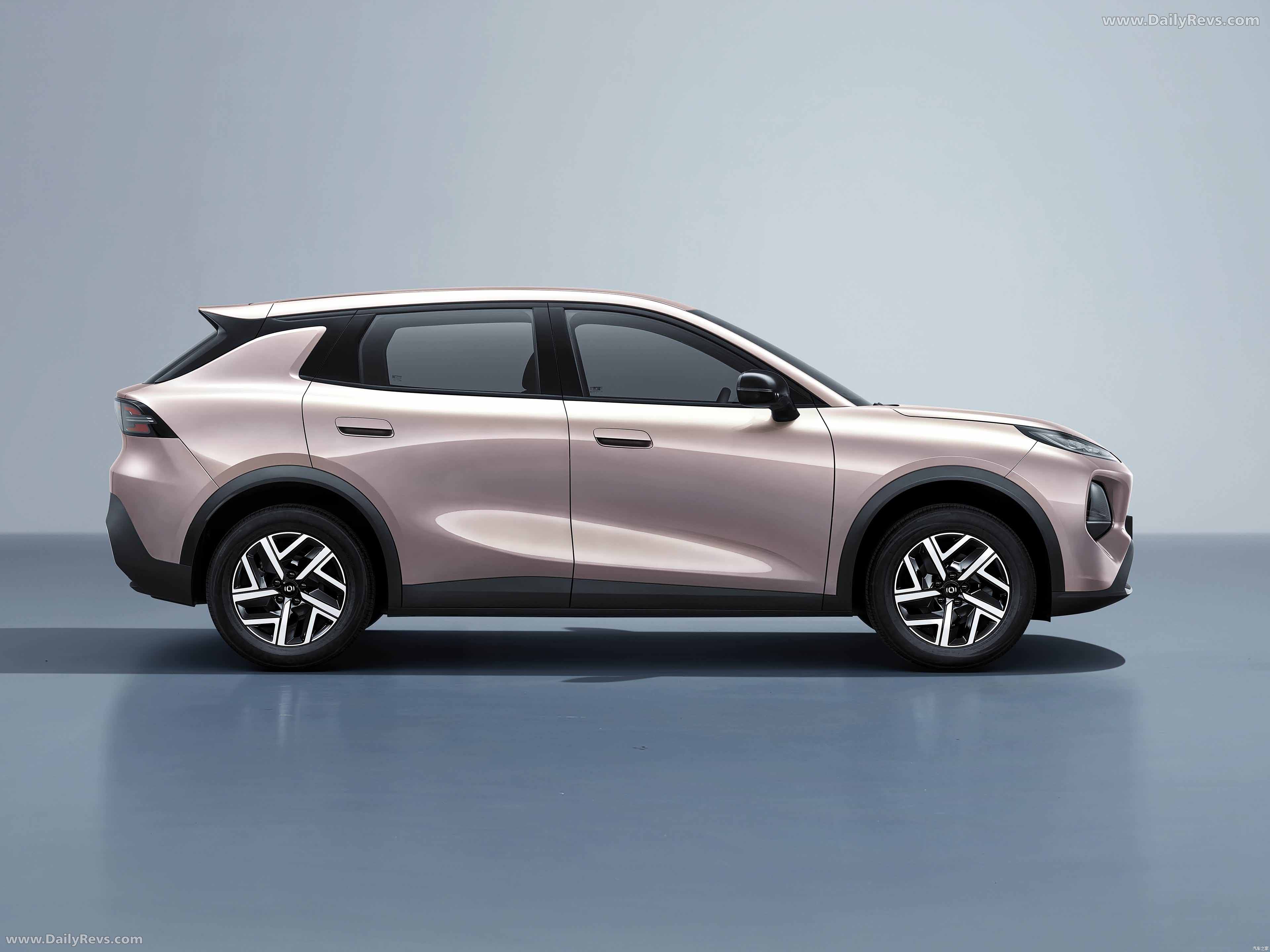 2025 Qiyuan Q05 Side View