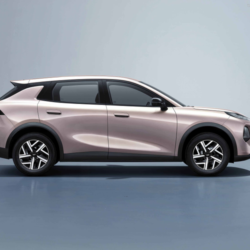 2025 Qiyuan Q05 Side View