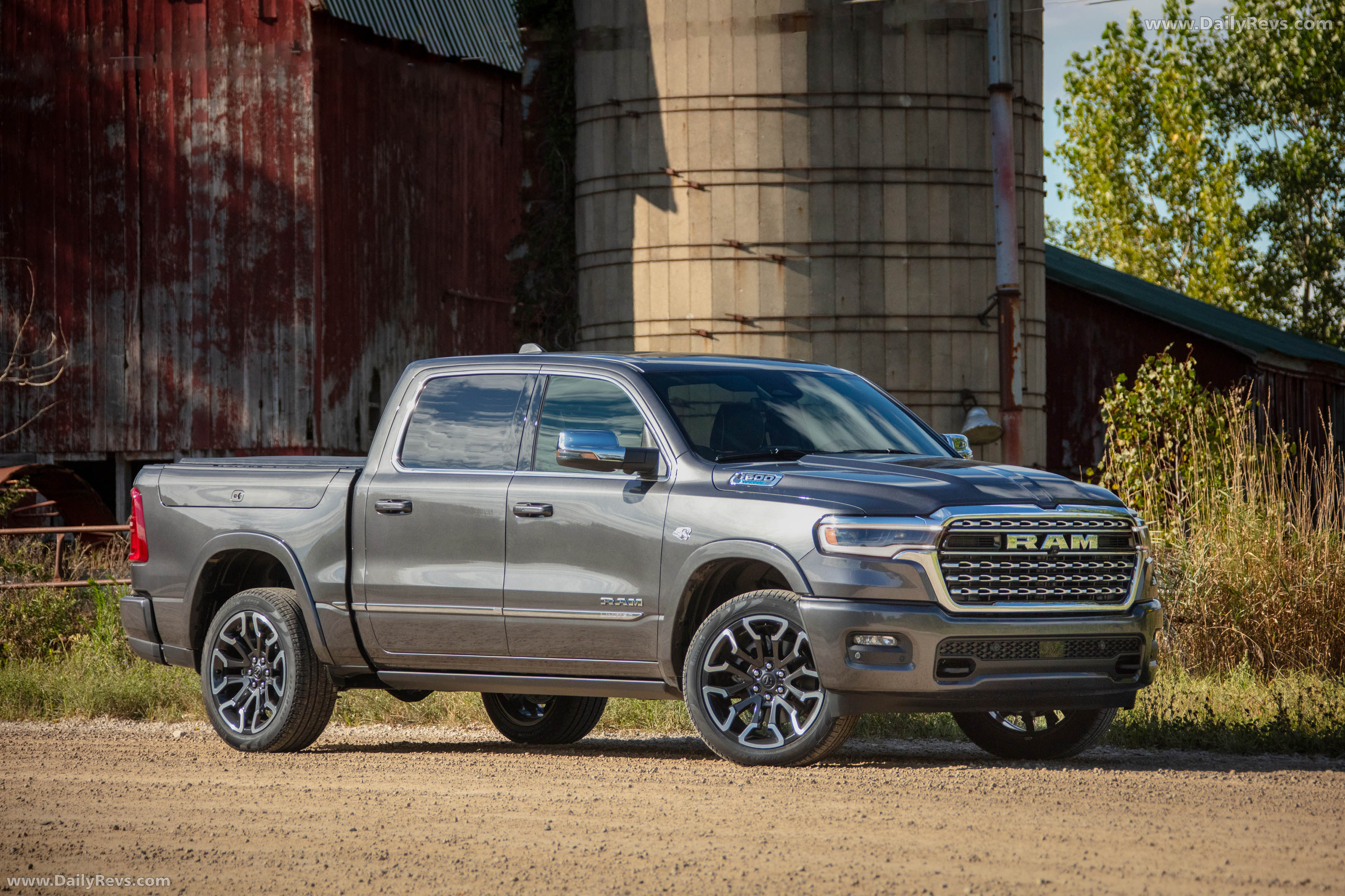 2026 RAM 1500 Limited Front View