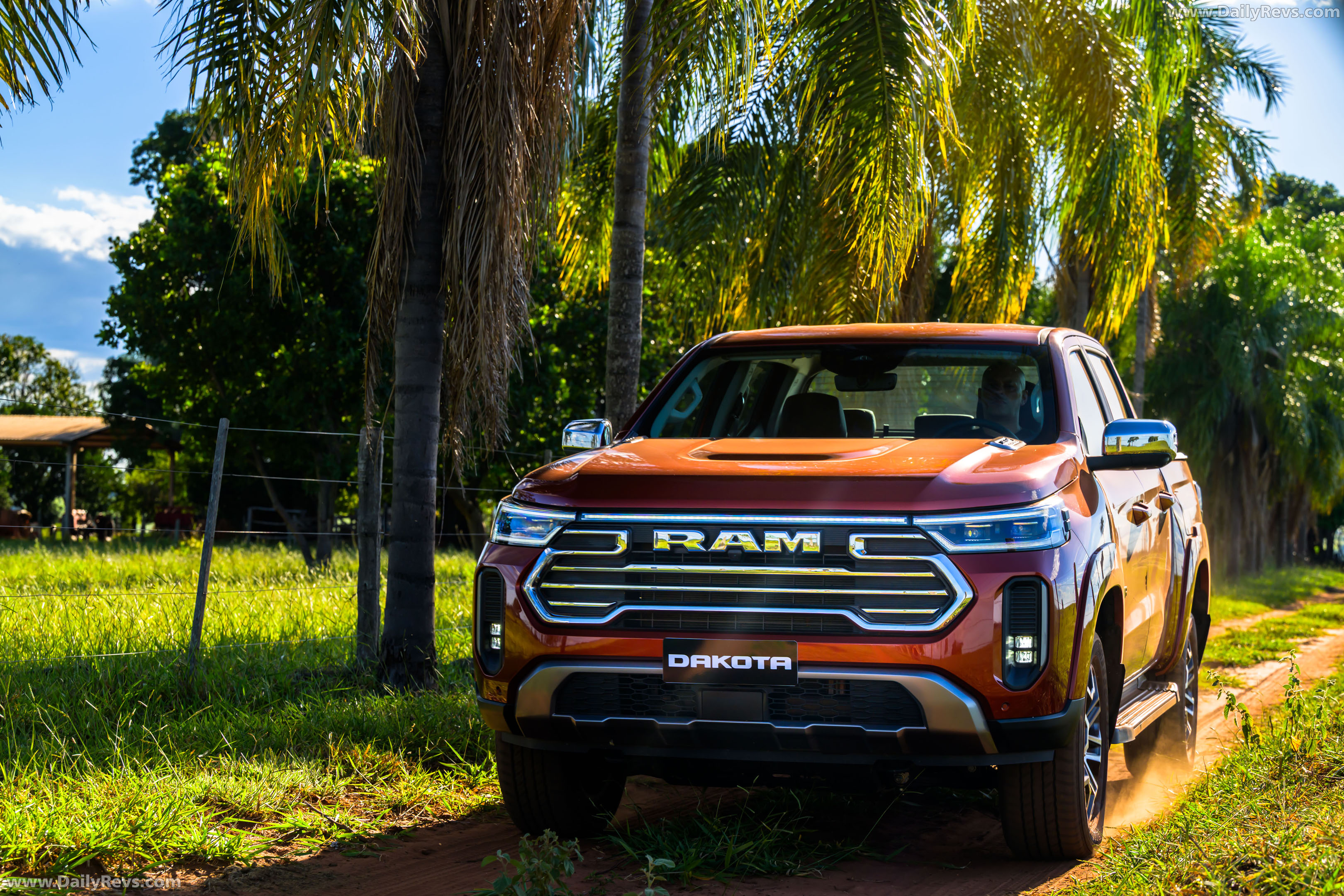 2027 RAM Dakota Laramie Front View