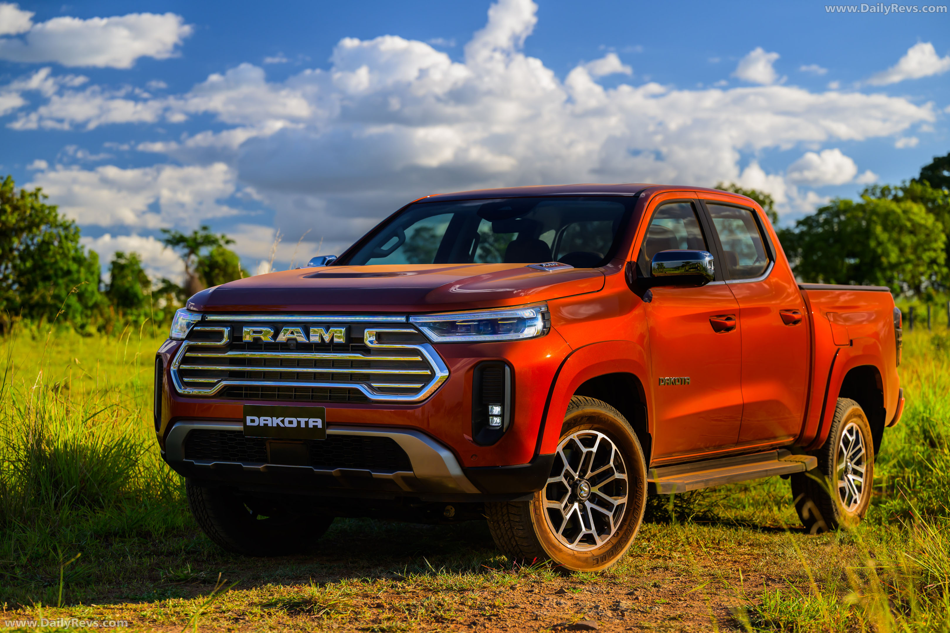 2027 RAM Dakota Laramie Front View