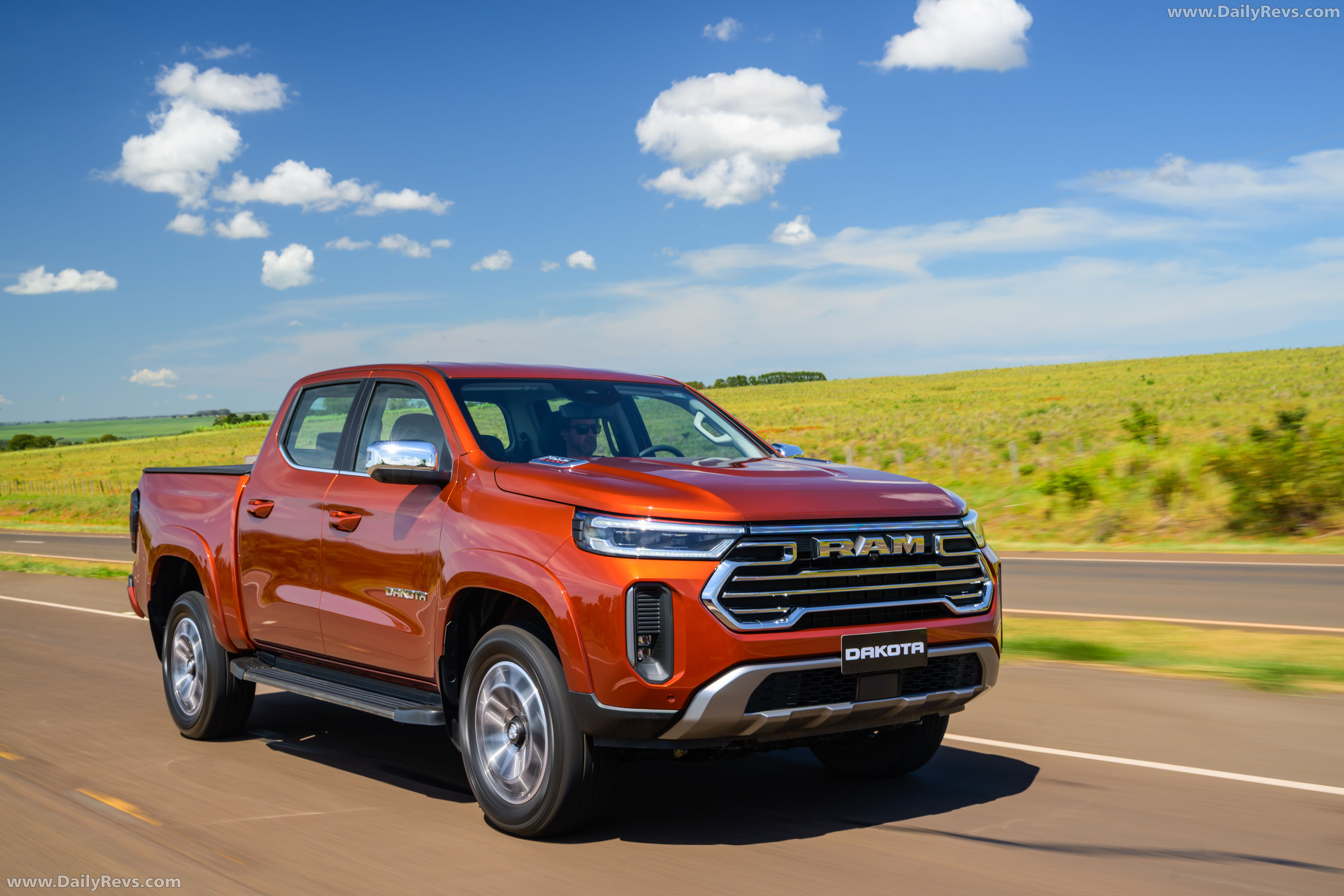 2027 RAM Dakota Laramie Front View