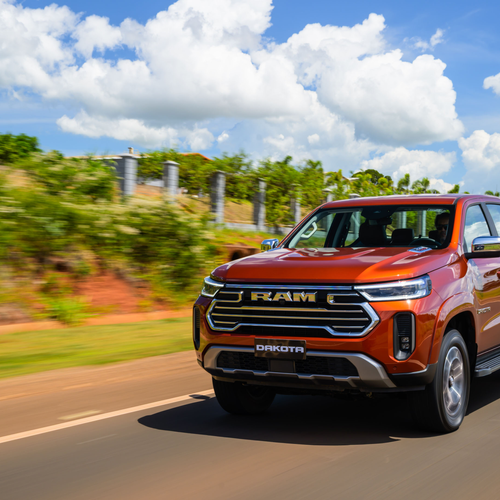 2027 RAM Dakota Laramie Front View