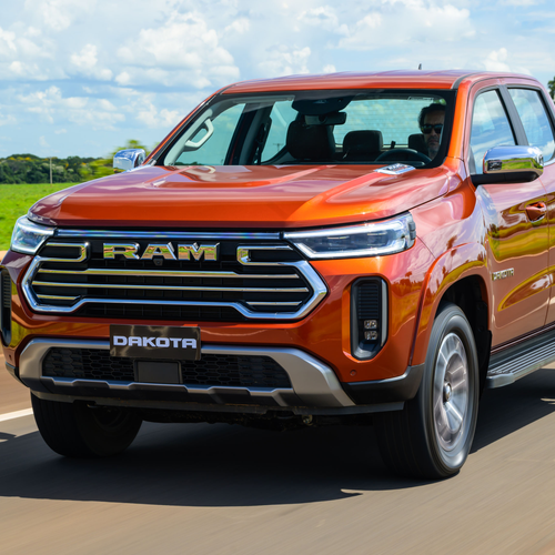 2027 RAM Dakota Laramie Front View