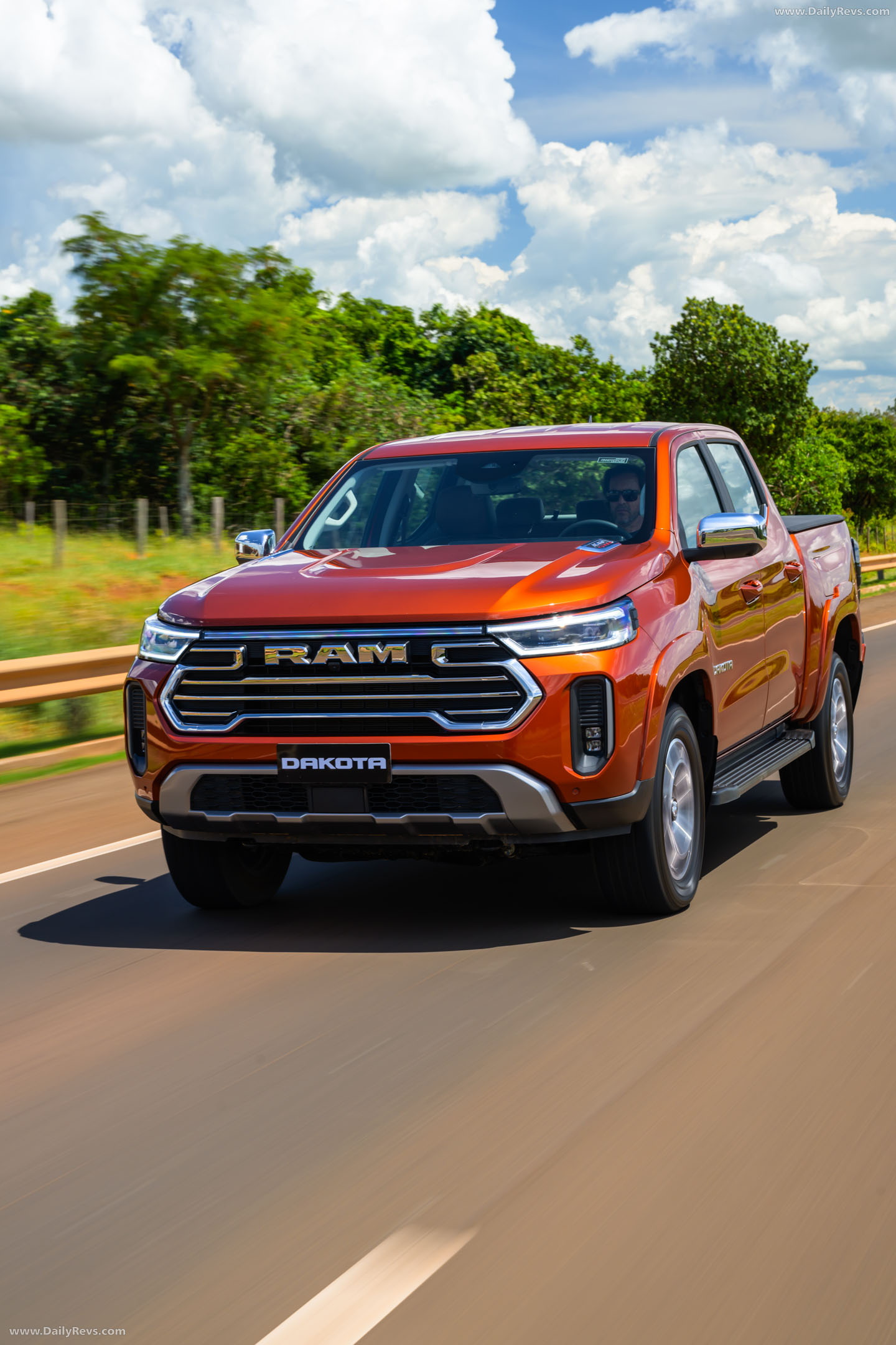 2027 RAM Dakota Laramie Front View