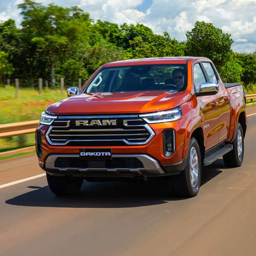 2027 RAM Dakota Laramie Front View