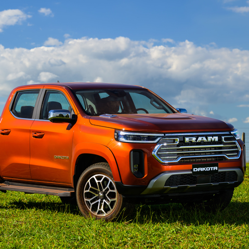 2027 RAM Dakota Laramie Front View