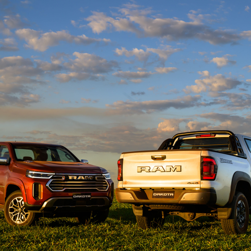 2027 RAM Dakota Laramie Front View