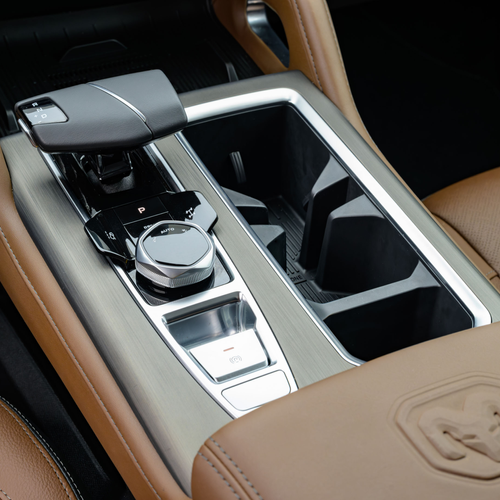 2027 RAM Dakota Laramie Interior