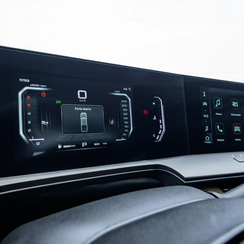 2027 RAM Dakota Laramie Interior