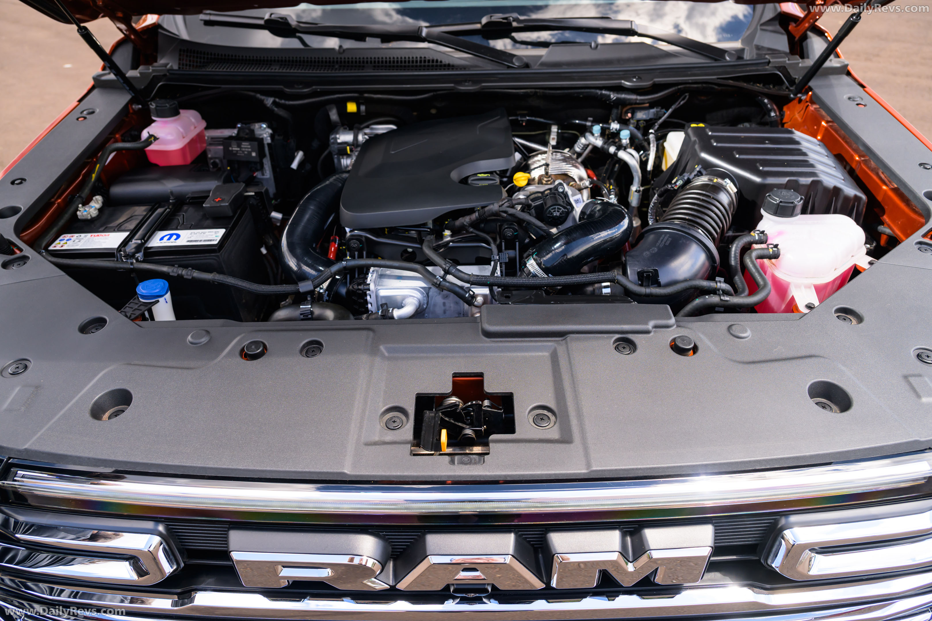 2027 RAM Dakota Laramie Engine