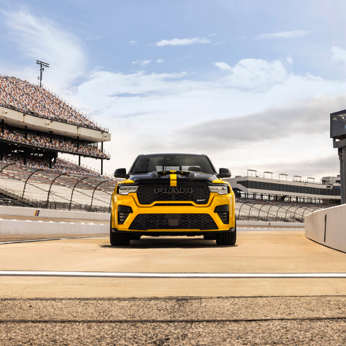 Image of 1500 Rumble Bee SRT