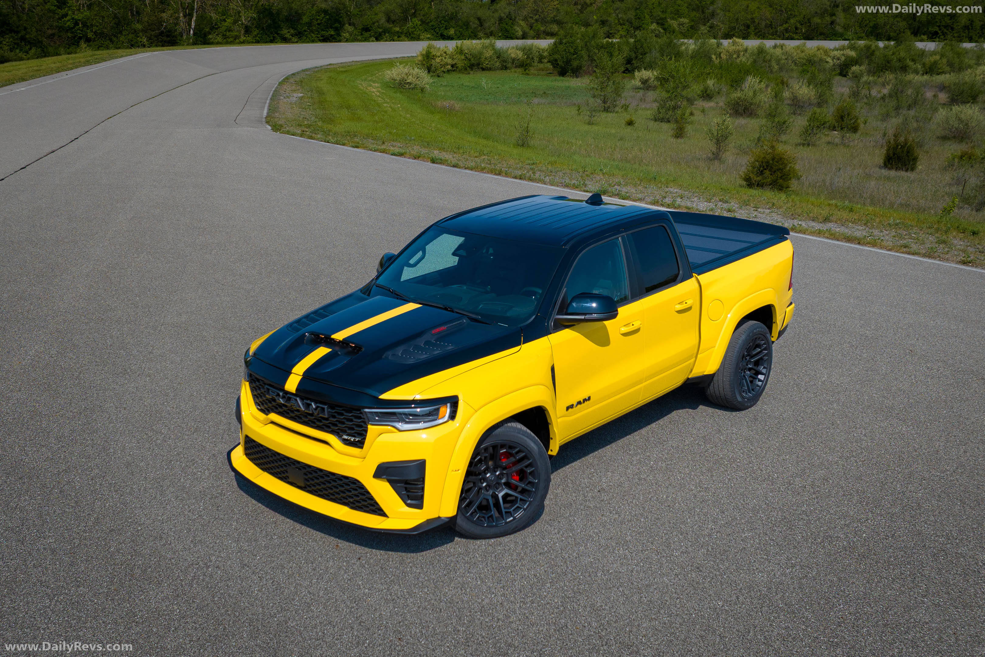 2027 RAM 1500 Rumble Bee SRT Top View