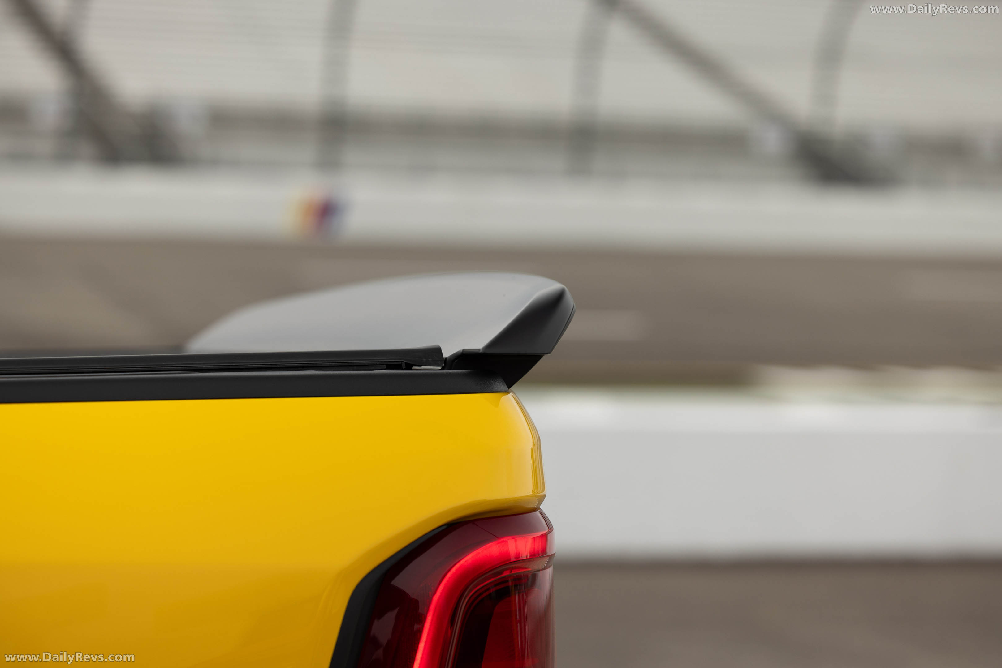 2027 RAM 1500 Rumble Bee SRT Exterior