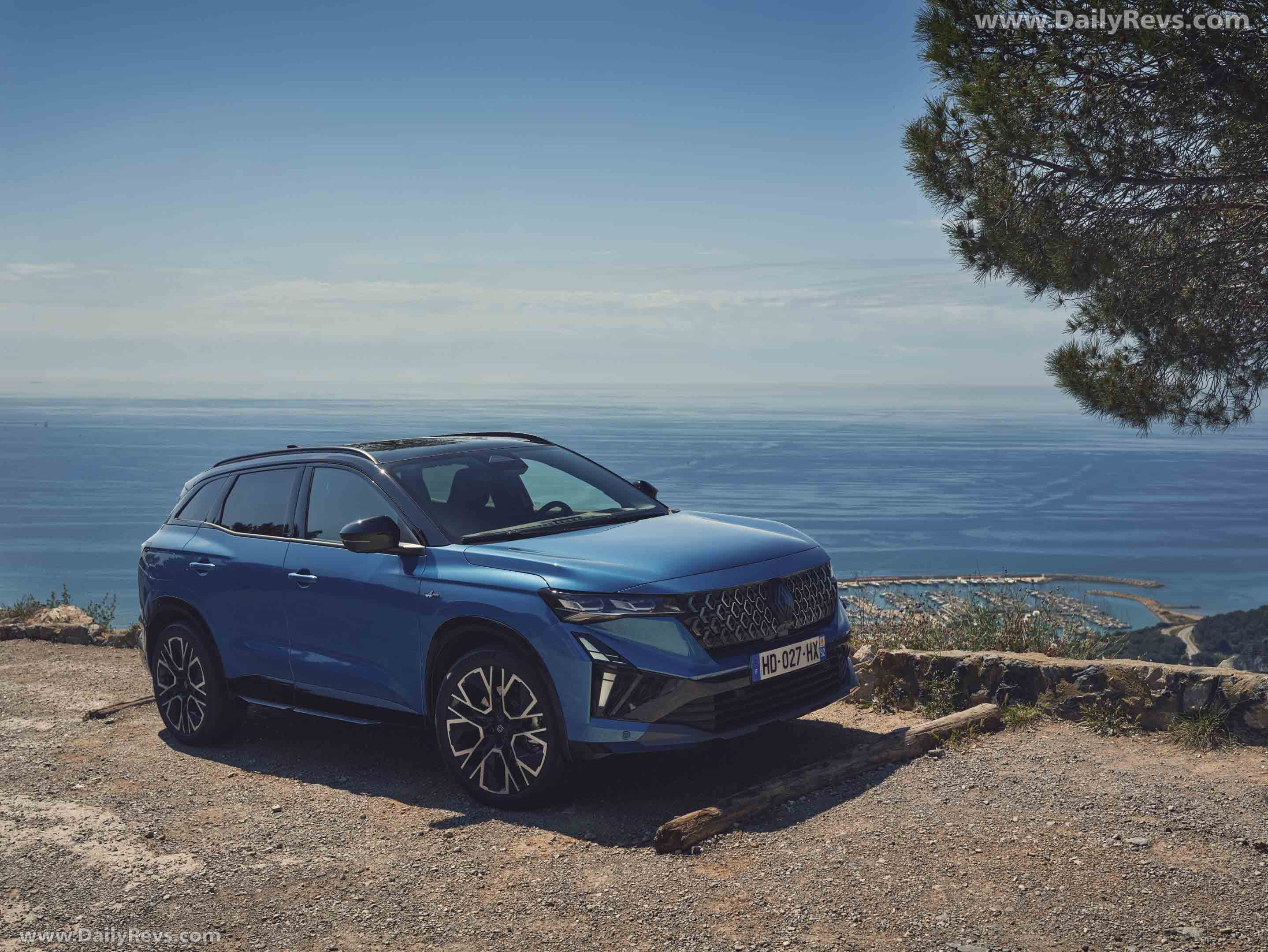 2026 Renault Austral Esprit Alpine Ultramarine Blue Enhanced Comfort 