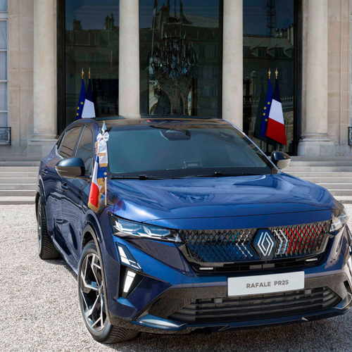 2025 Renault Rafale Presidential Front View