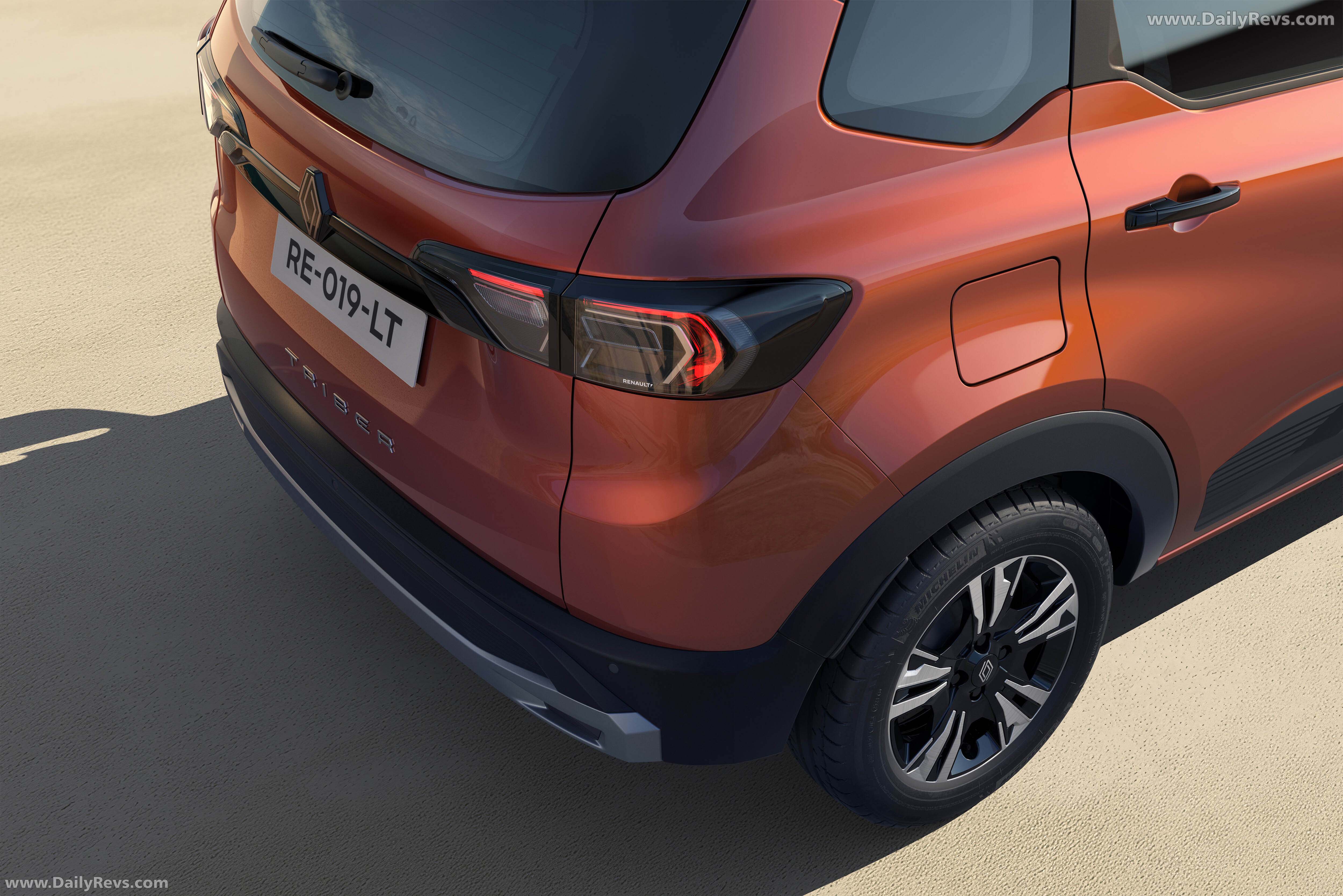 2026 Renault Triber Exterior