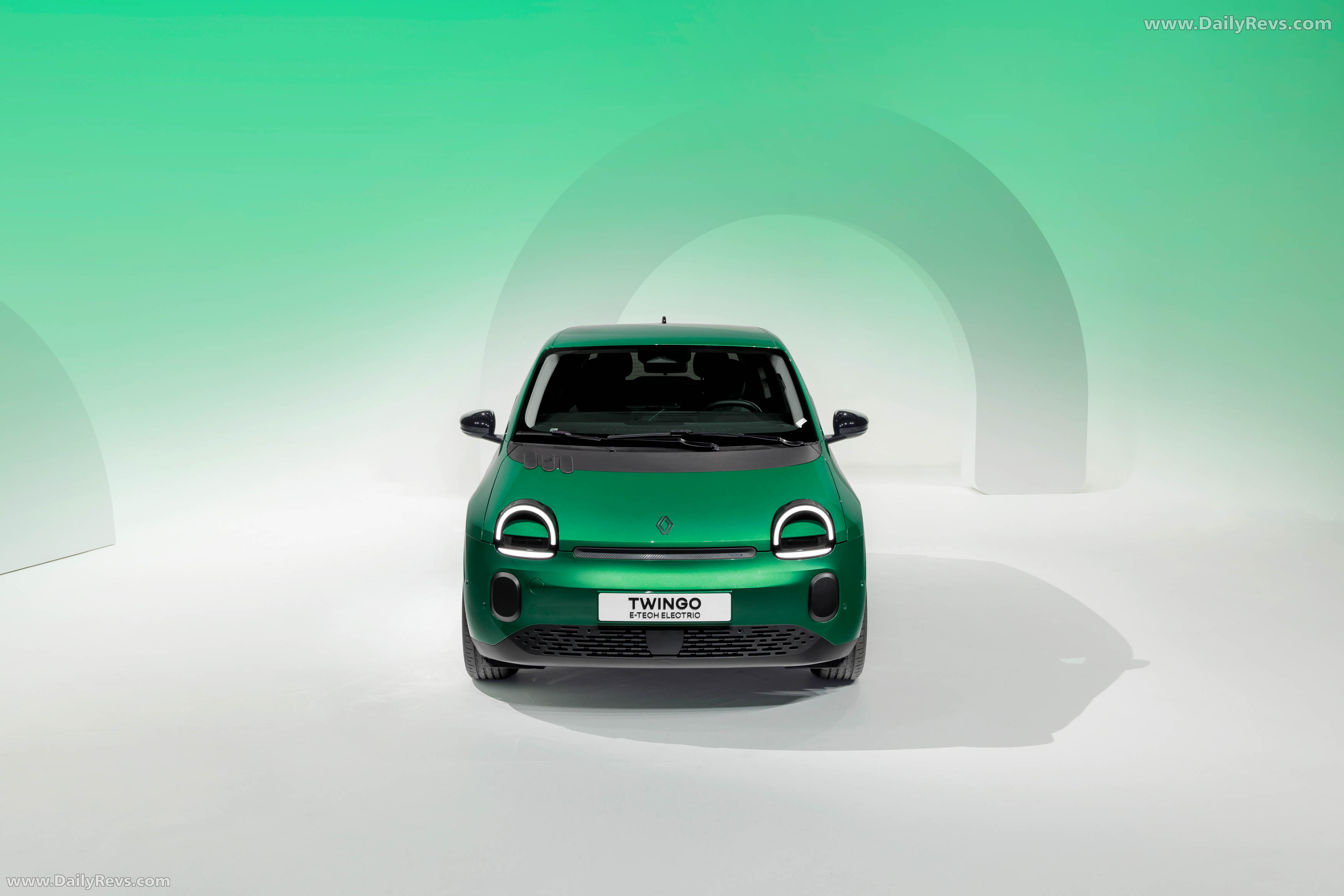 2027 Renault Twingo E-Tech Front View
