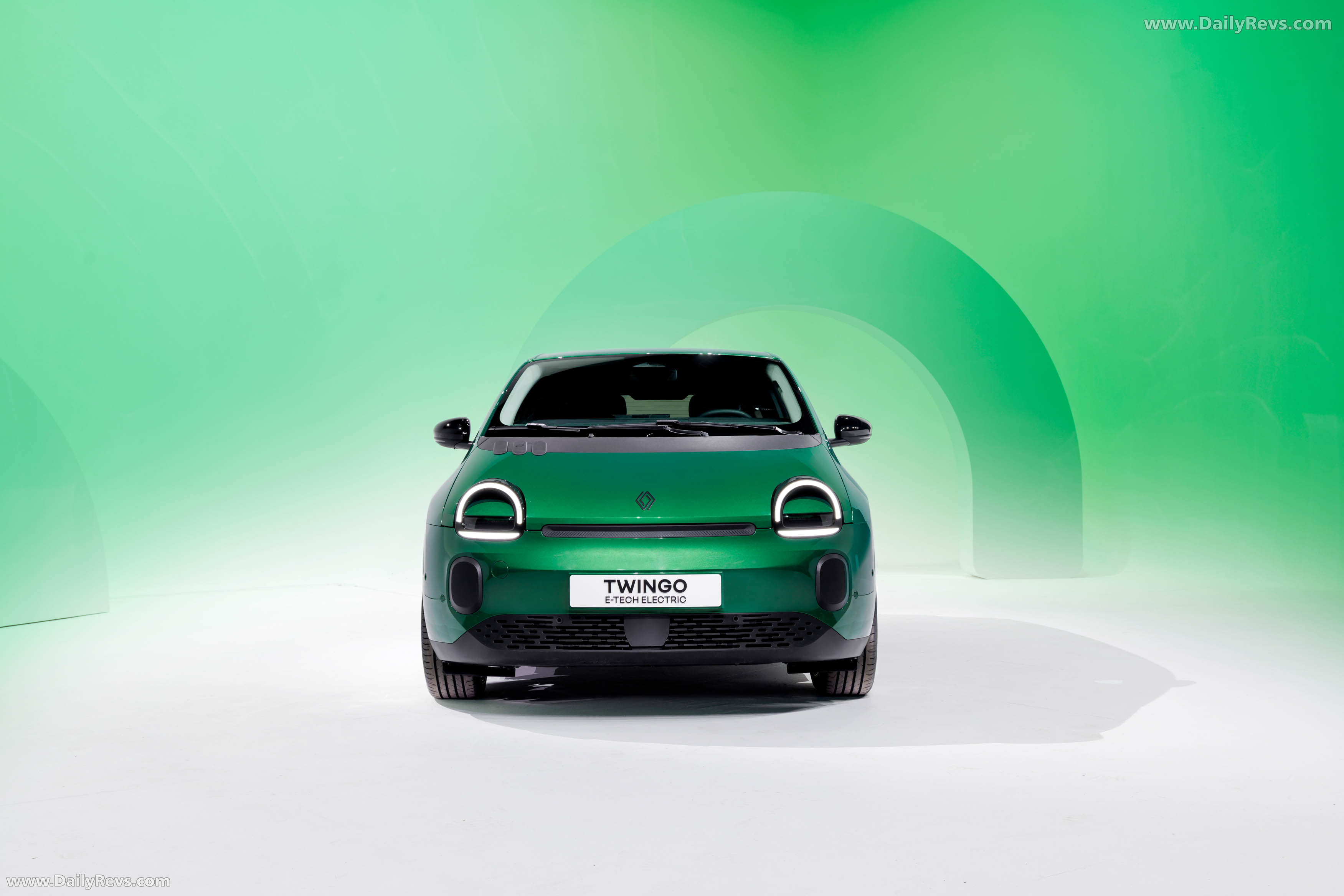 2027 Renault Twingo E-Tech Front View