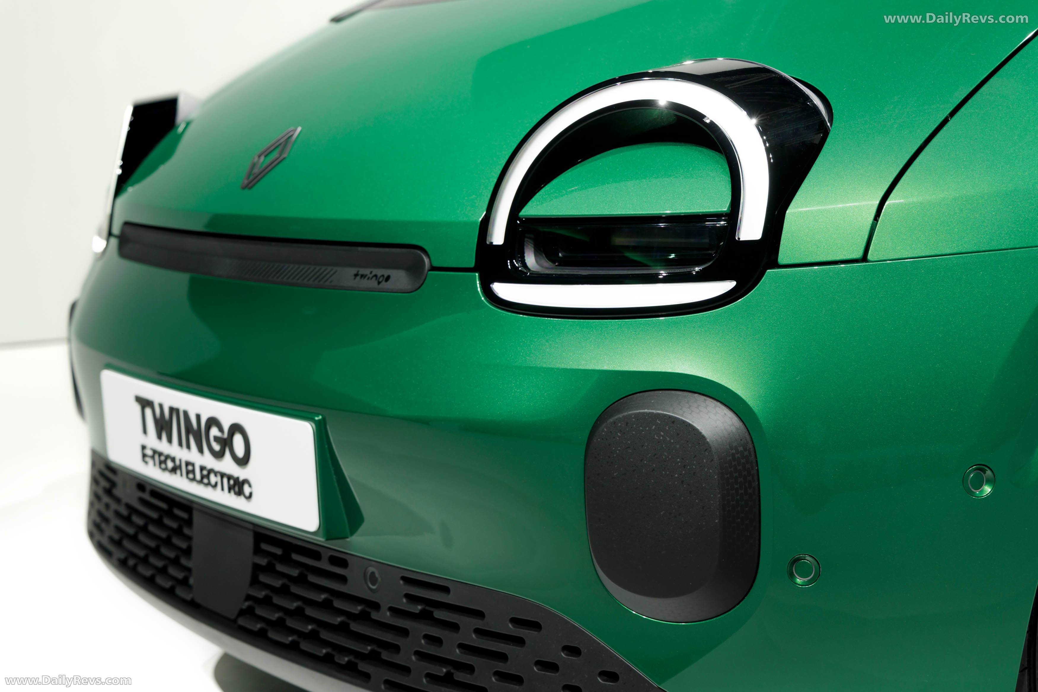 2027 Renault Twingo E-Tech Exterior