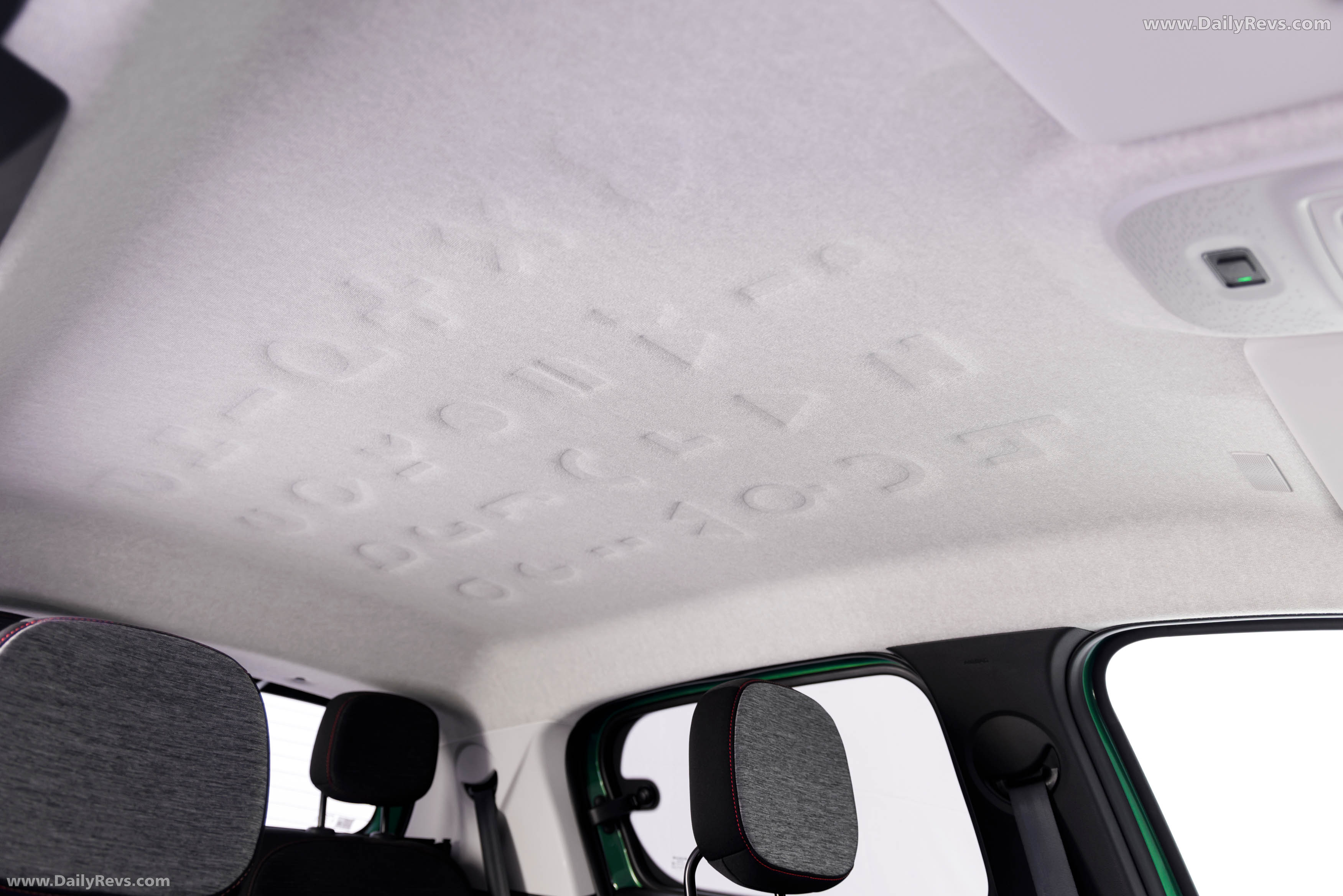 2027 Renault Twingo E-Tech Interior