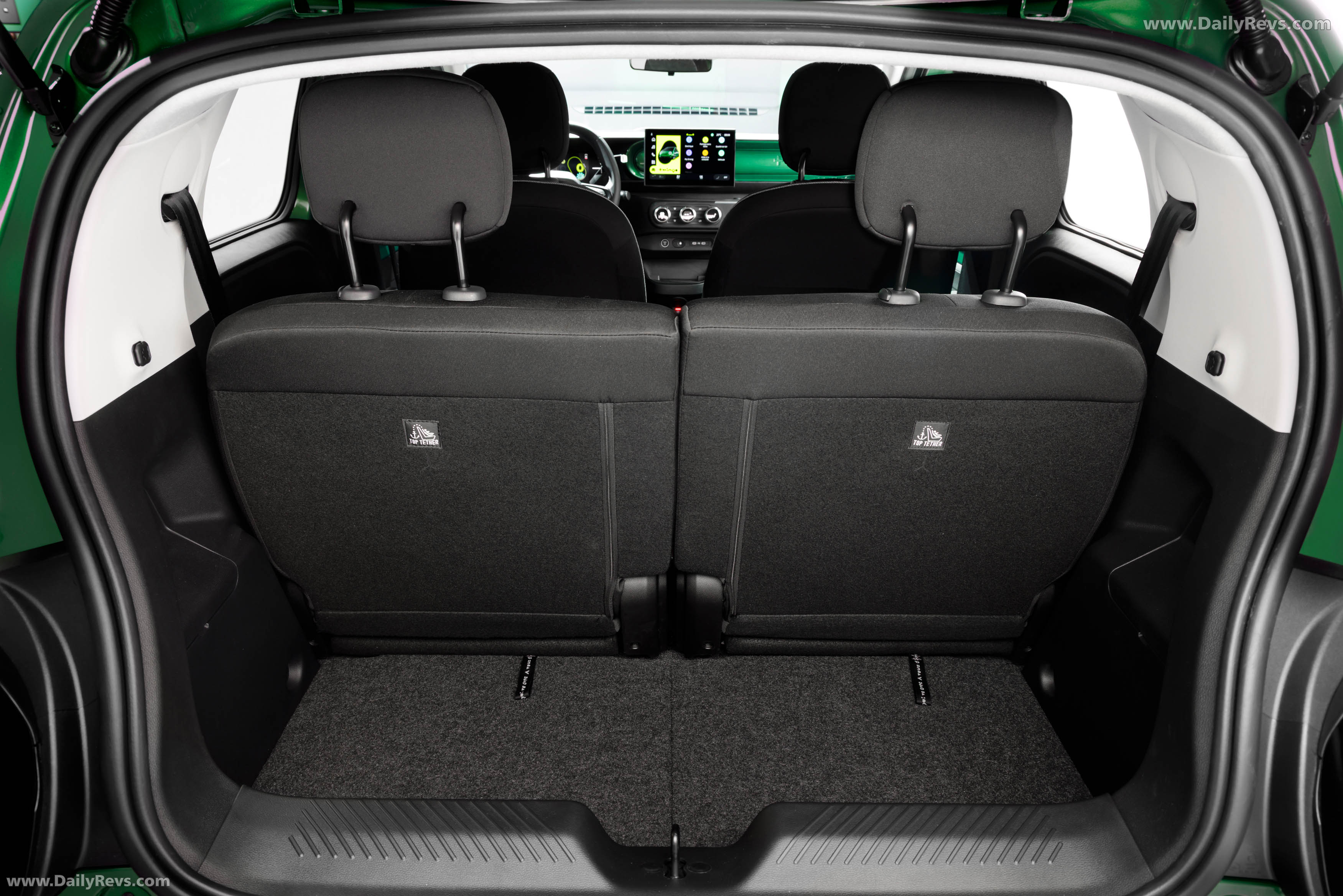 2027 Renault Twingo E-Tech Interior