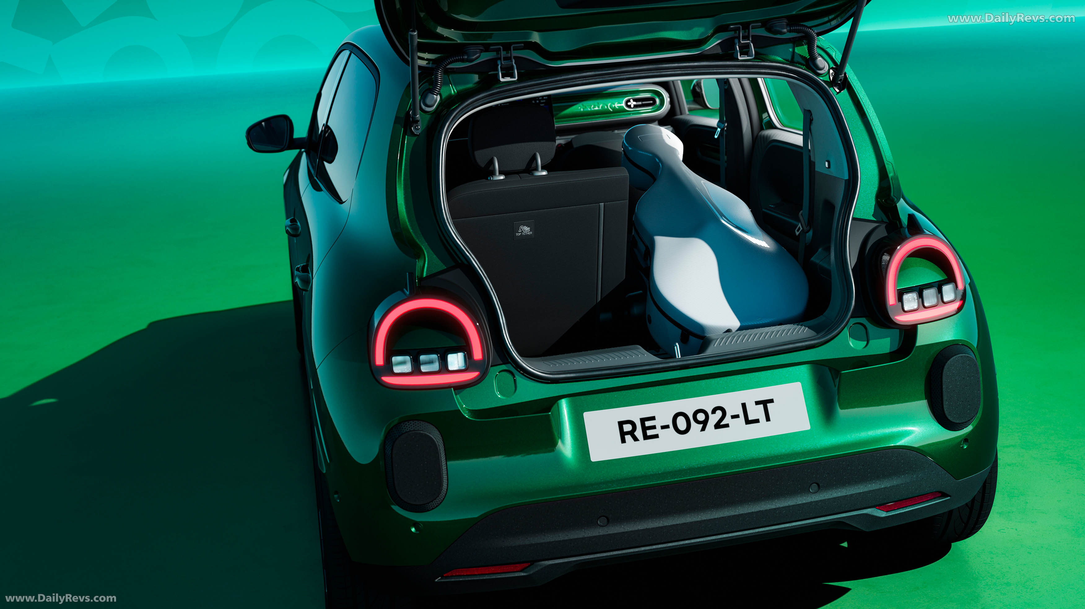 2027 Renault Twingo E-Tech Interior