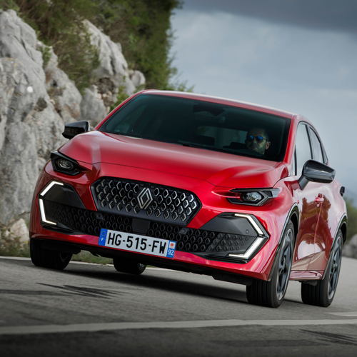 Image of Clio E-Tech Techno Absolute Red