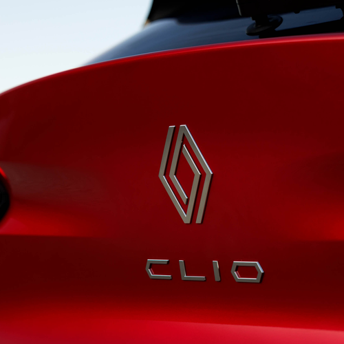 2026 Renault Clio E-Tech Techno Absolute Red Exterior