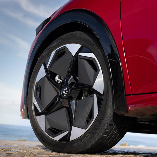 2026 Renault Clio E-Tech Techno Absolute Red Exterior