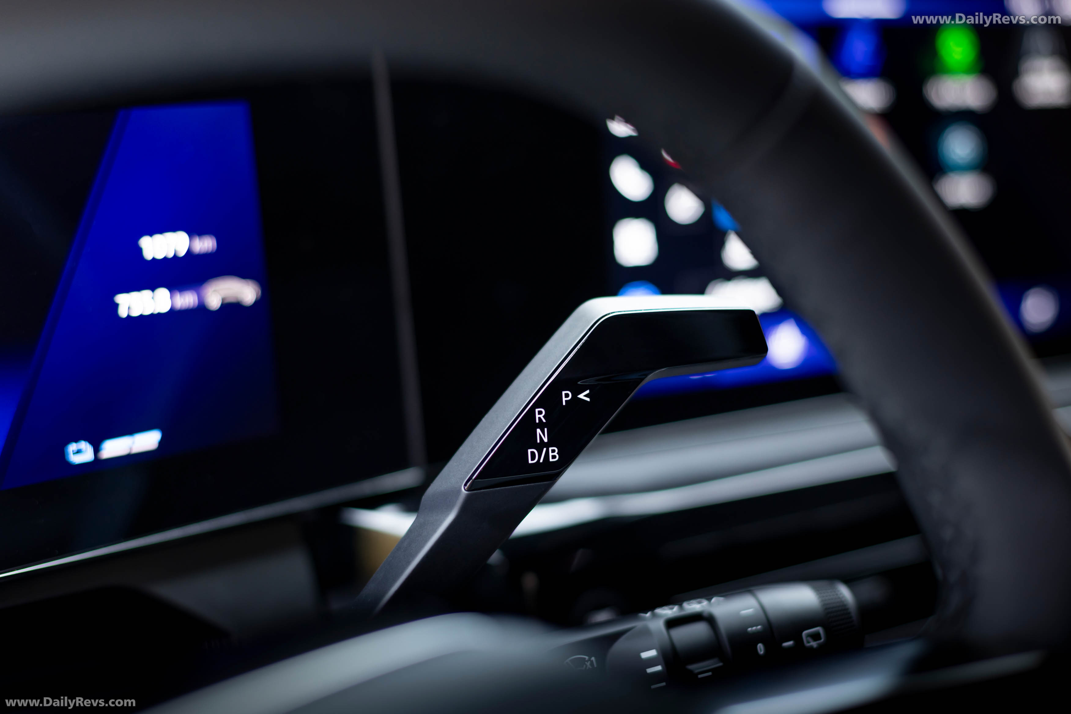 2026 Renault Clio E-Tech Techno Absolute Red Interior
