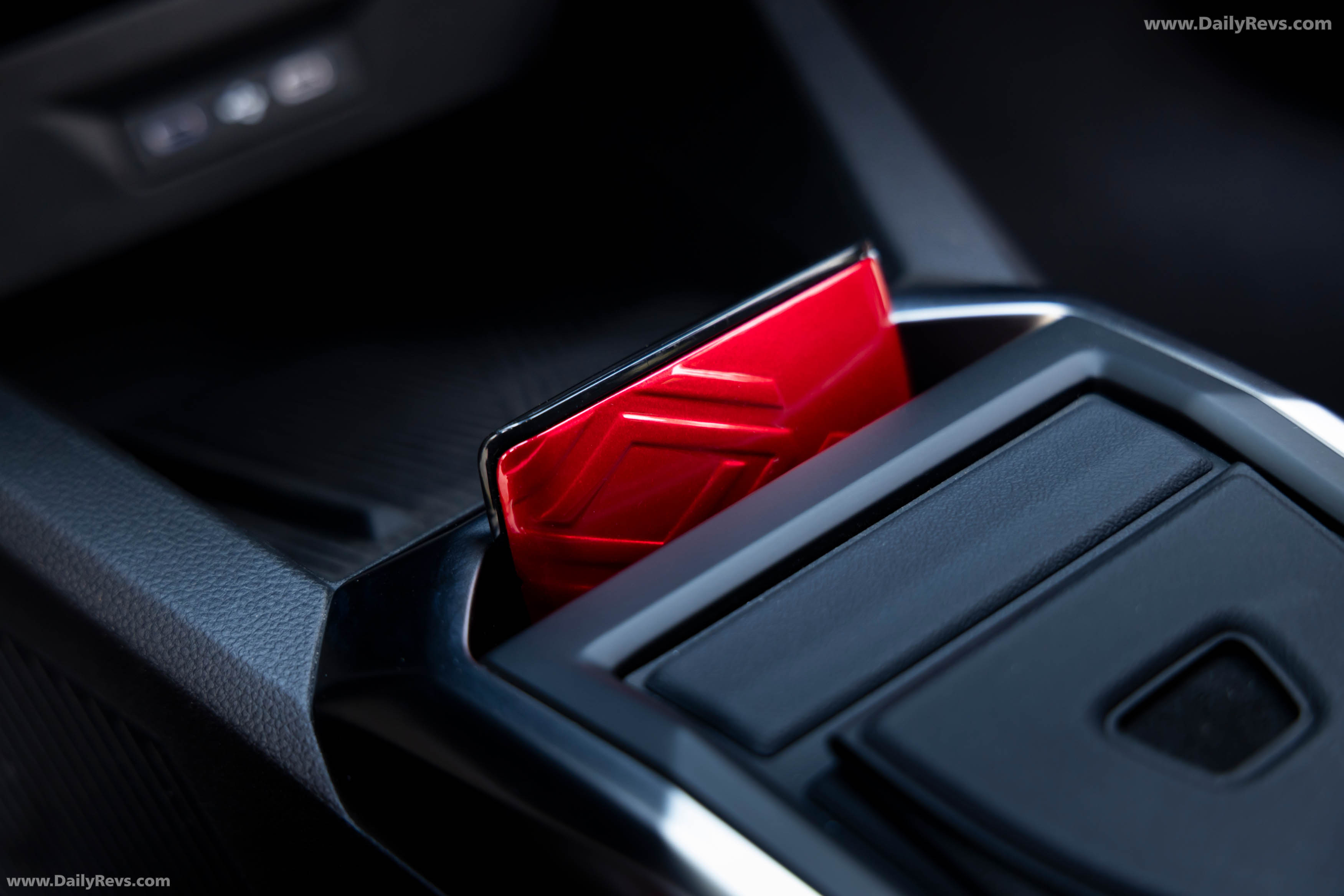 2026 Renault Clio E-Tech Techno Absolute Red Interior