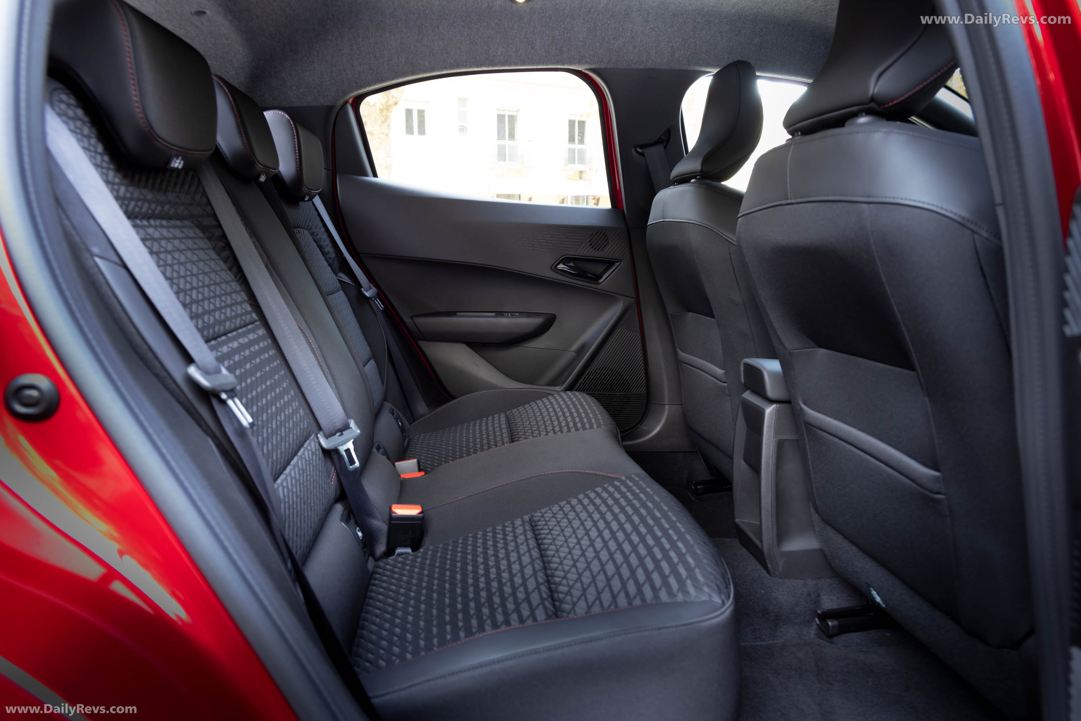 2026 Renault Clio E-Tech Techno Absolute Red Interior