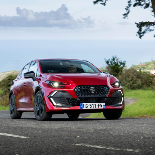 Image of Clio E-Tech Esprit Alpine Absolute Red