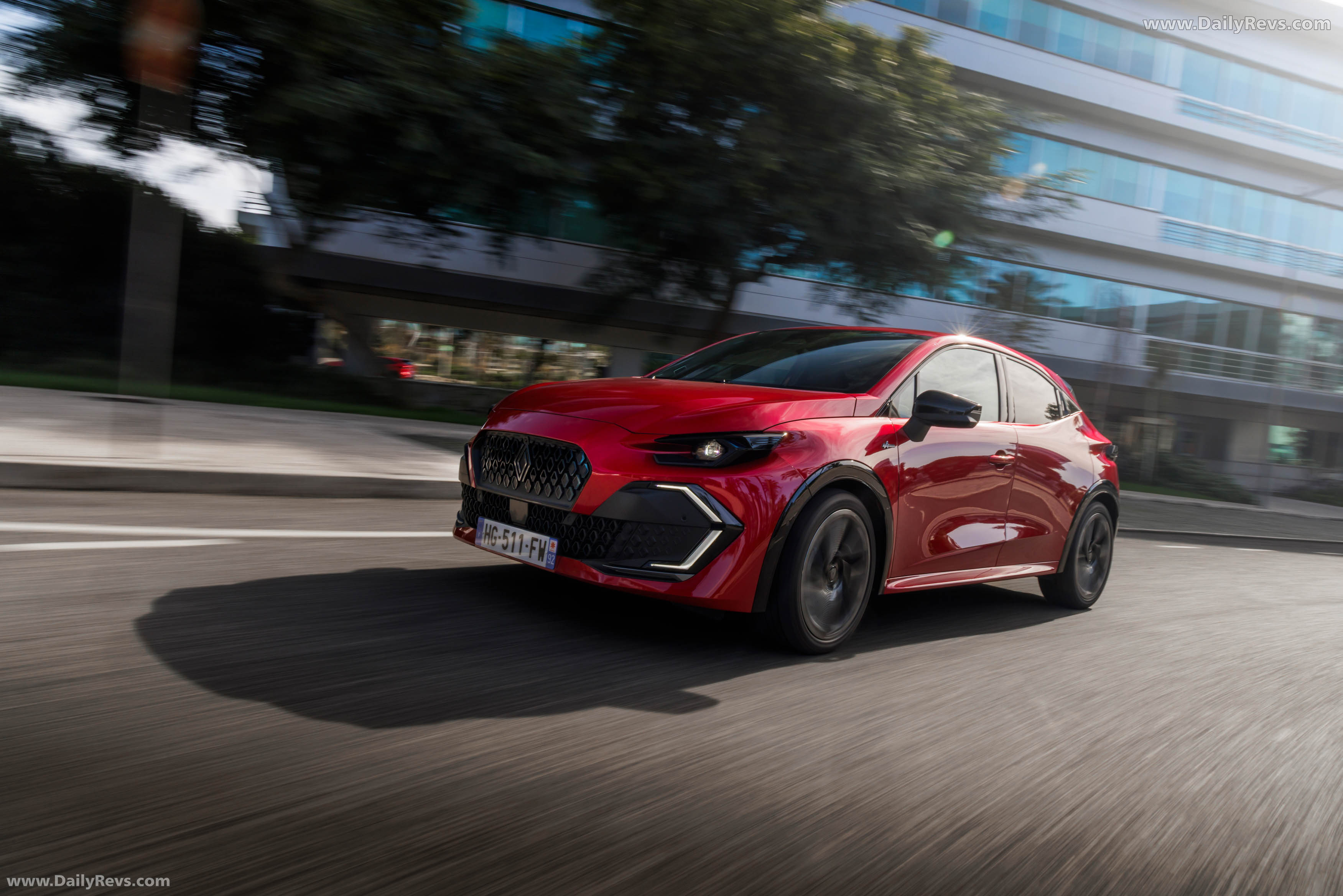 2026 Renault Clio E-Tech Esprit Alpine Absolute Red Front View