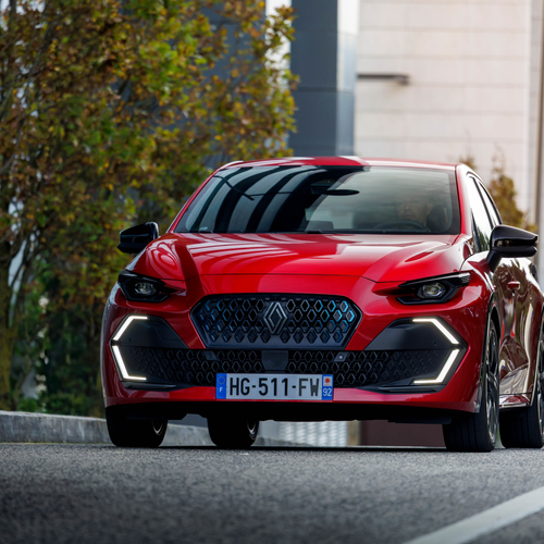 2026 Renault Clio E-Tech Esprit Alpine Absolute Red Front View