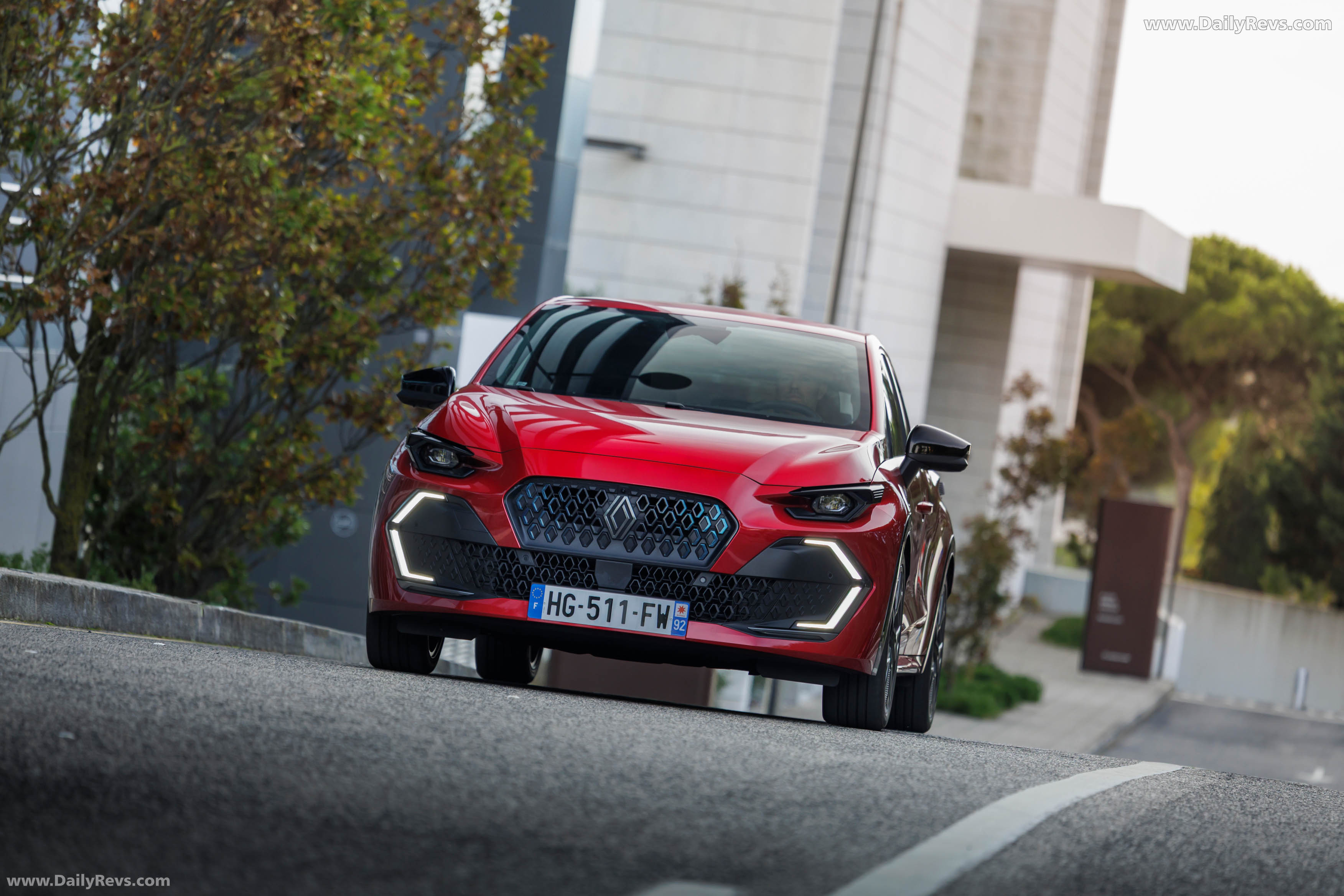 2026 Renault Clio E-Tech Esprit Alpine Absolute Red Front View