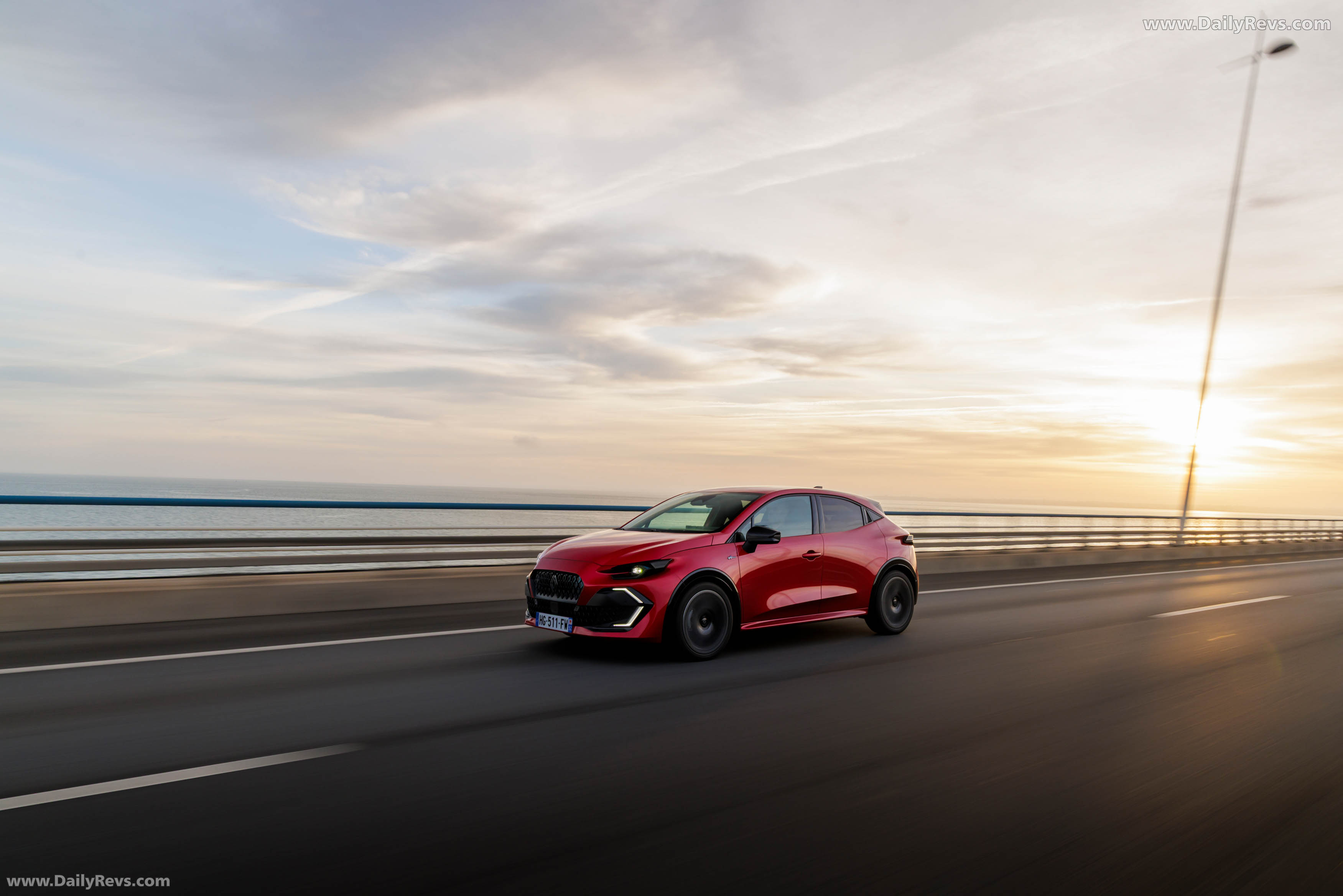 2026 Renault Clio E-Tech Esprit Alpine Absolute Red Front View