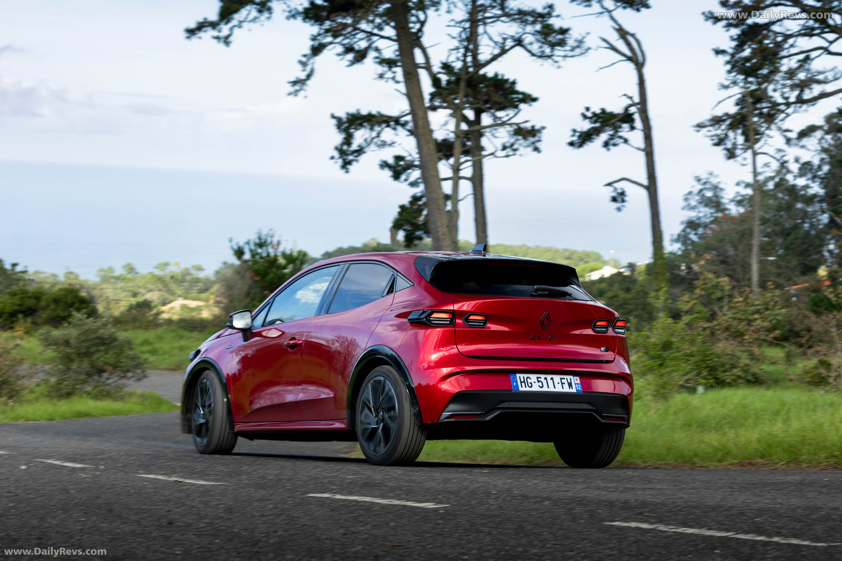 2026 Renault Clio E-Tech Esprit Alpine Absolute Red Rear View
