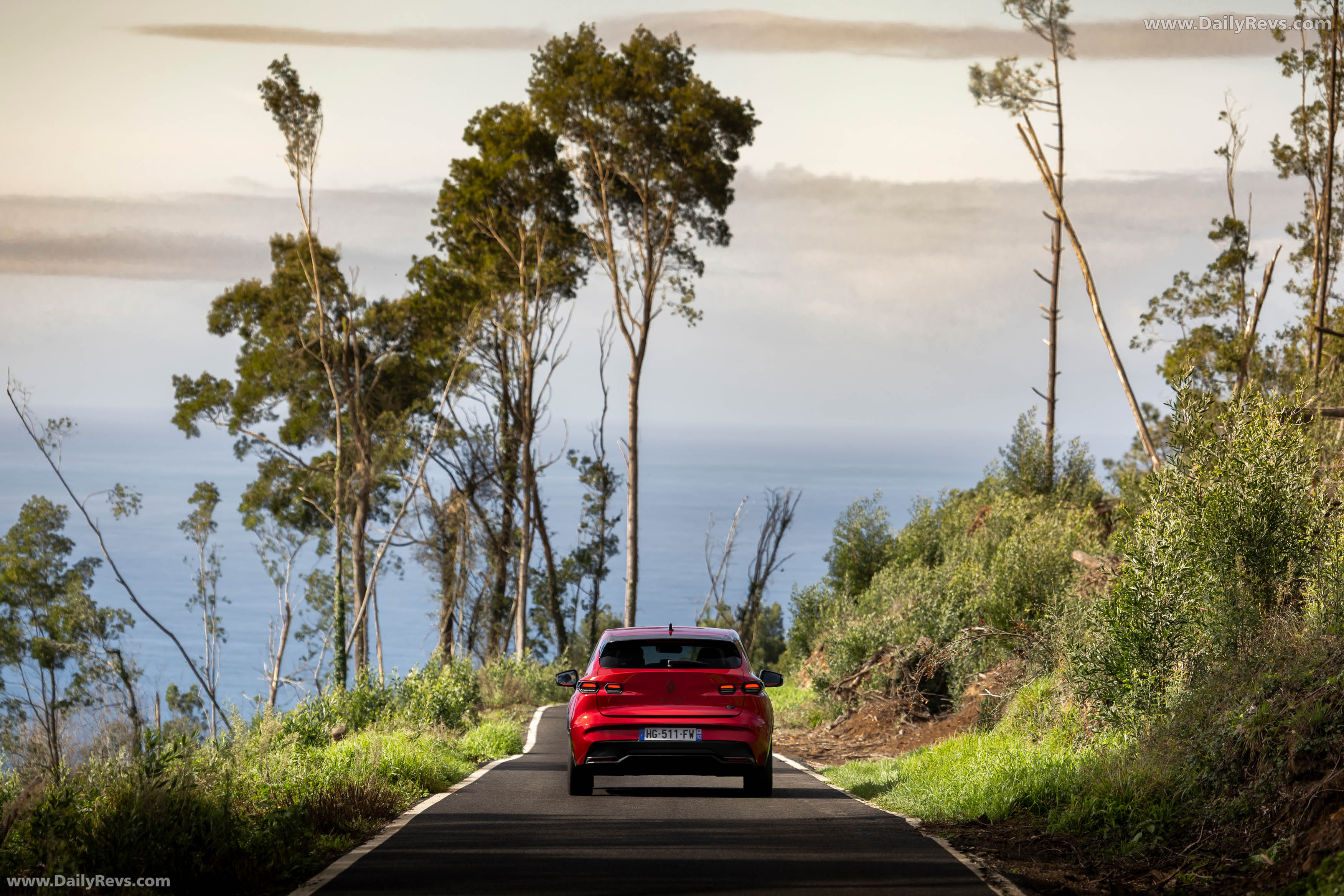 2026 Renault Clio E-Tech Esprit Alpine Absolute Red Rear View