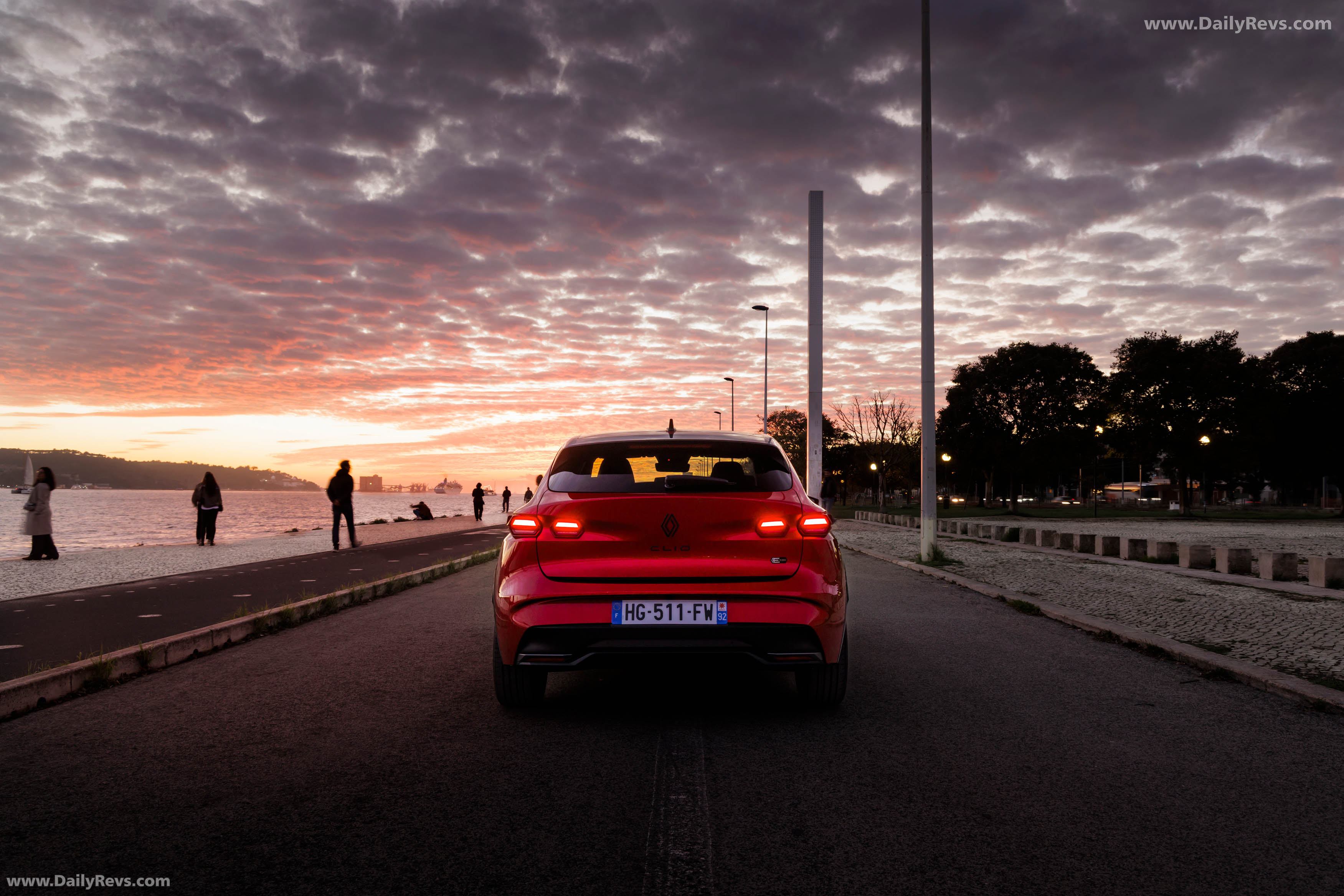 2026 Renault Clio E-Tech Esprit Alpine Absolute Red Rear View
