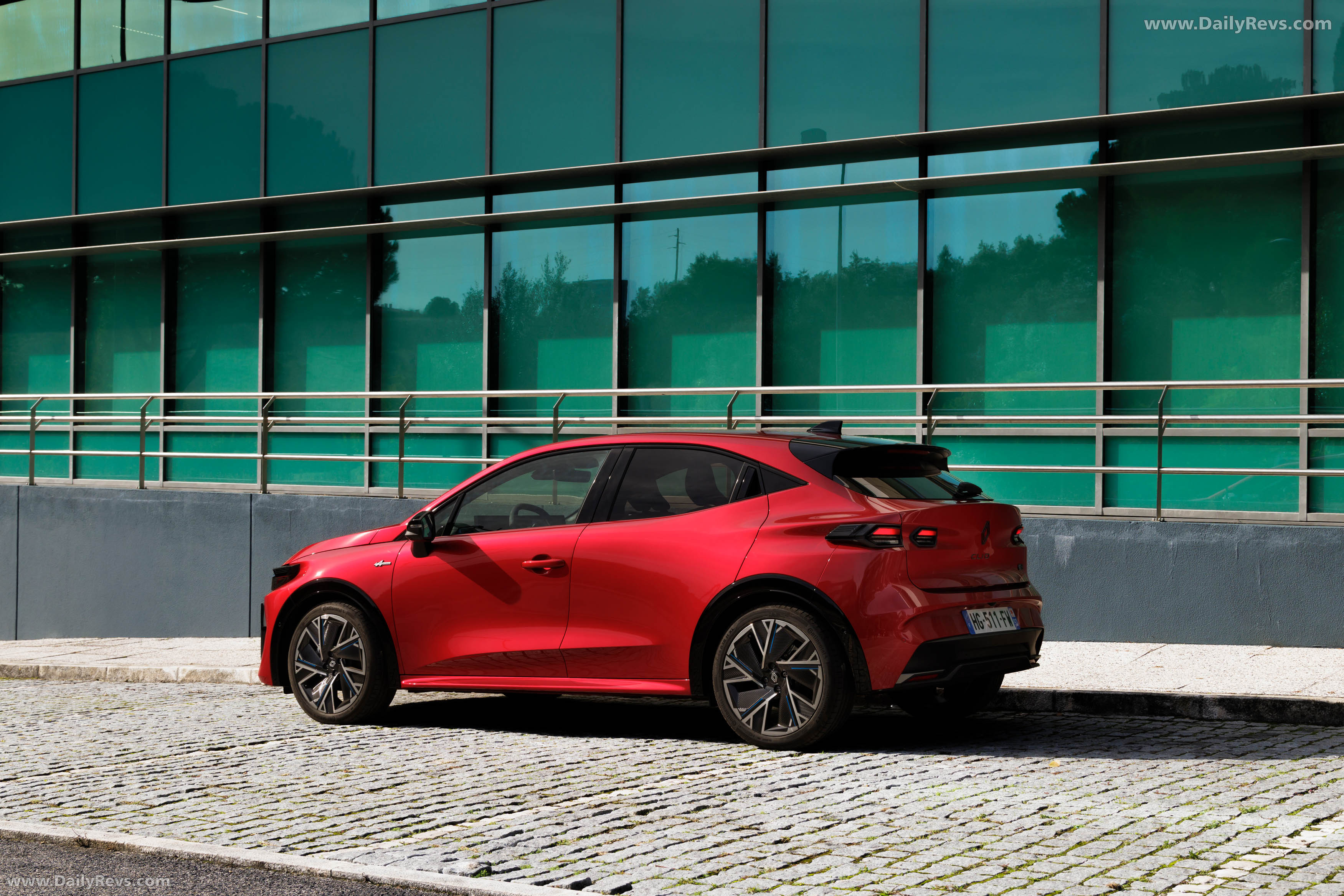 2026 Renault Clio E-Tech Esprit Alpine Absolute Red Rear View