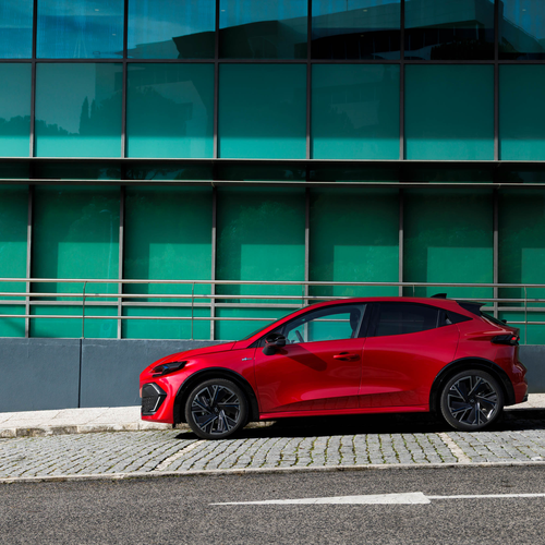 2026 Renault Clio E-Tech Esprit Alpine Absolute Red Side View